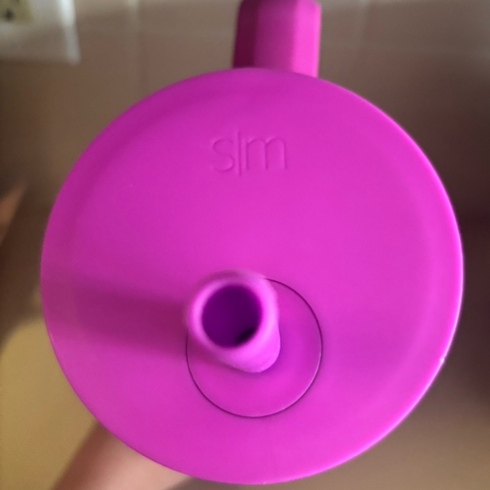 Simple Modern Tumbler - Picture 4 of 5